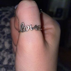 Love James Avery ring